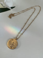 Cargar imagen en el visor de la galería, GODDESS OF MAGIC | Isis Pendant | 14k Gold Waterproof Necklace
