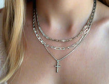 Cargar imagen en el visor de la galería, FAITH &amp; FORTUNE CHAINS | Layered Cross Necklace
