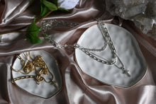 Cargar imagen en el visor de la galería, FAITH &amp; FORTUNE CHAINS | Layered Cross Necklace
