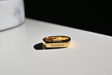 Cargar imagen en el visor de la galería, &quot;QUEEN&quot; Engraved on Bar of Gold Stainless Steel Ring
